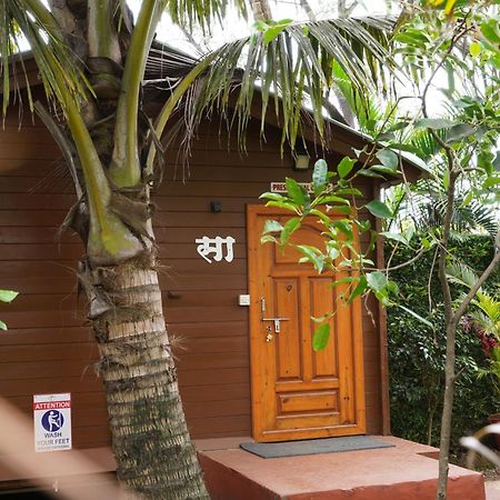 Tranquil Beach Resort Harihareshwar Екстер'єр фото