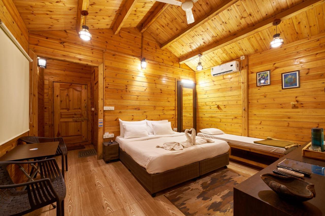 Tranquil Beach Resort Harihareshwar Екстер'єр фото
