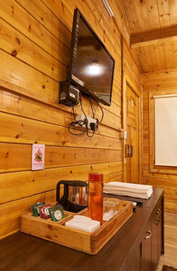 Tranquil Beach Resort Harihareshwar Екстер'єр фото