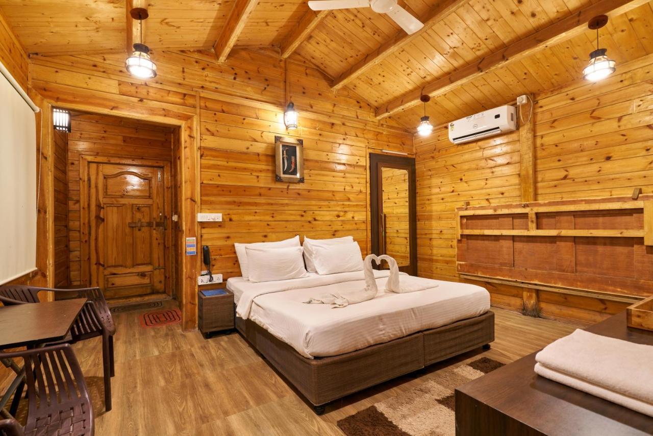 Tranquil Beach Resort Harihareshwar Екстер'єр фото