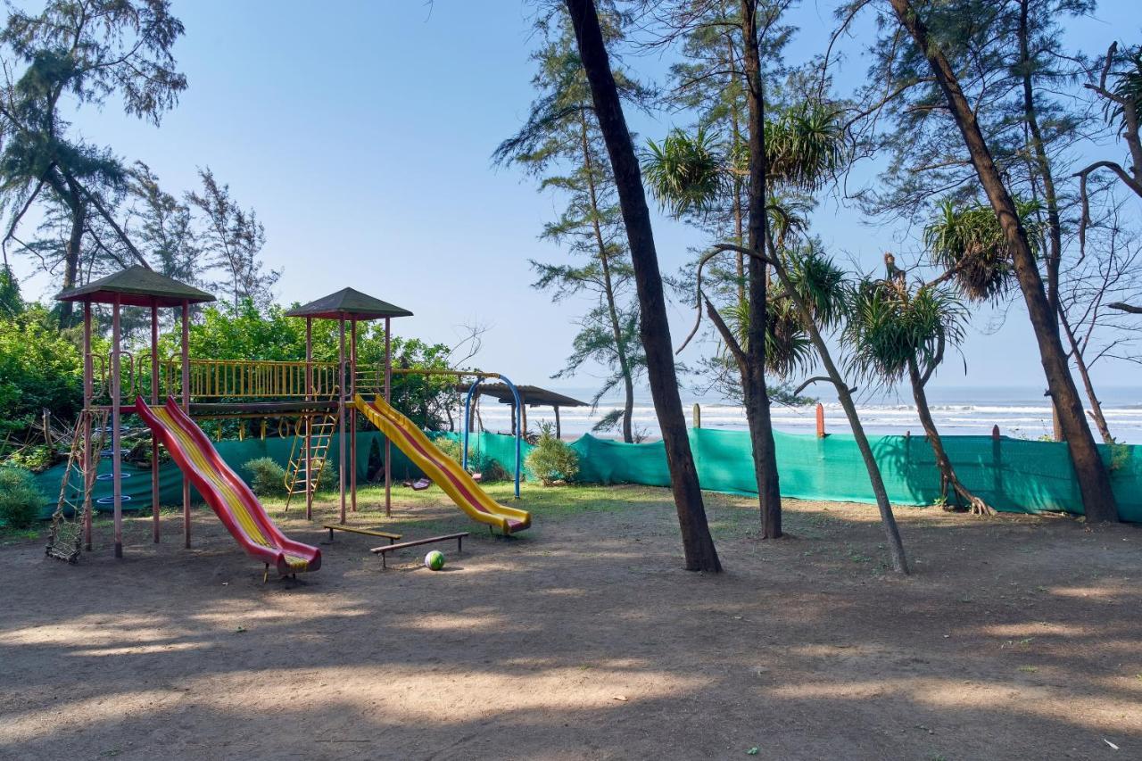 Tranquil Beach Resort Harihareshwar Екстер'єр фото