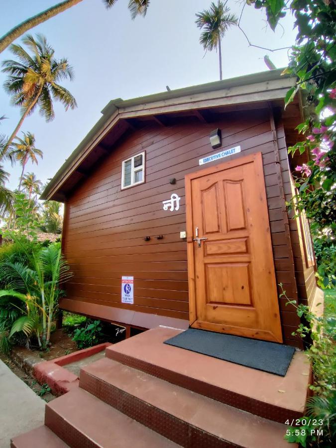 Tranquil Beach Resort Harihareshwar Екстер'єр фото