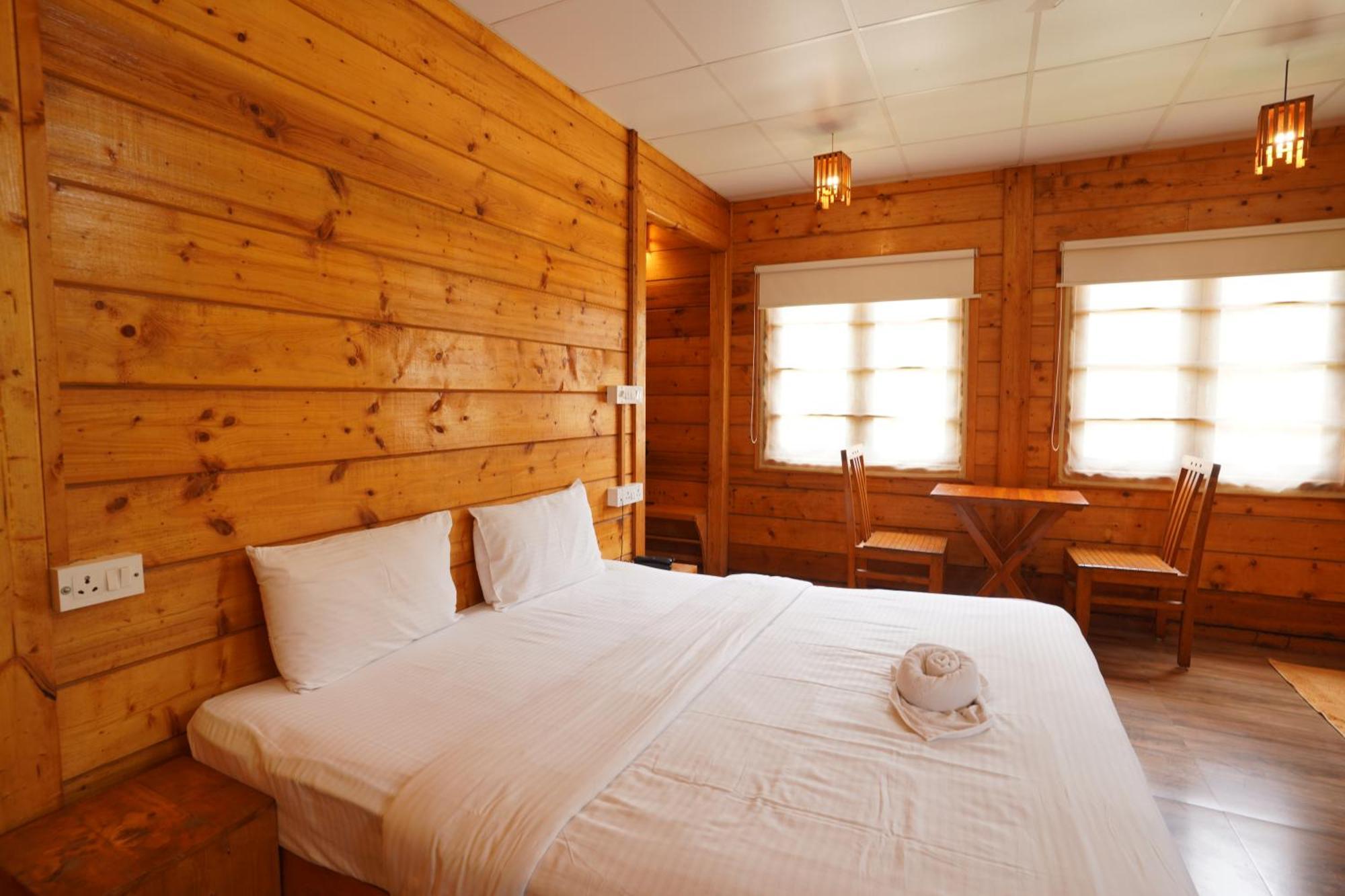 Tranquil Beach Resort Harihareshwar Екстер'єр фото