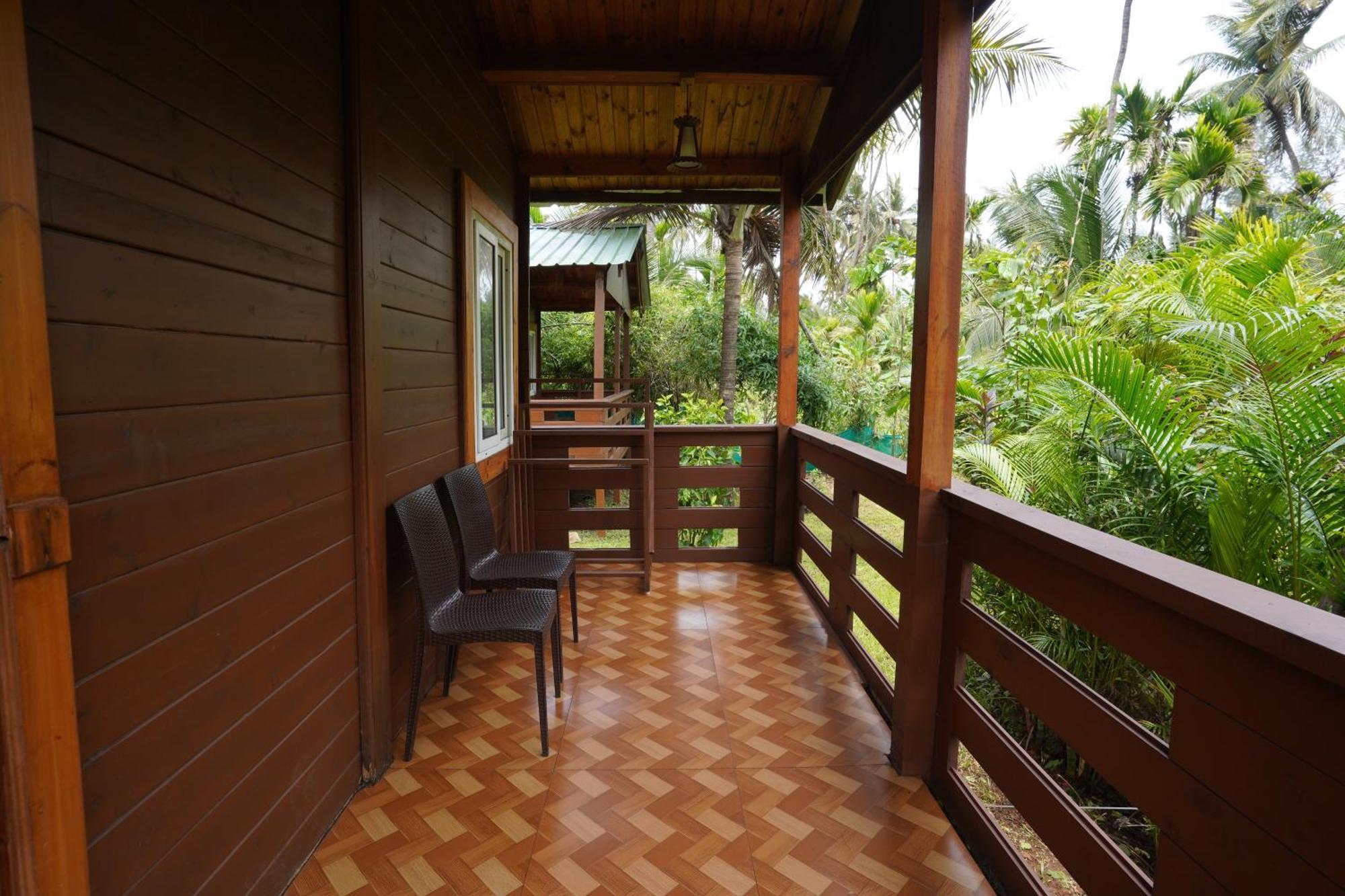 Tranquil Beach Resort Harihareshwar Екстер'єр фото