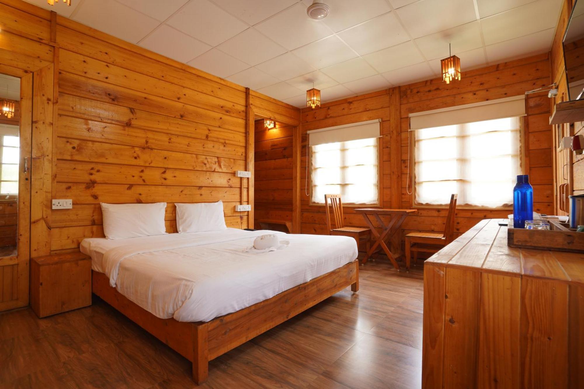 Tranquil Beach Resort Harihareshwar Екстер'єр фото